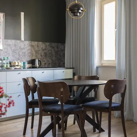 Metro Wilanowska With By Bookinghost *